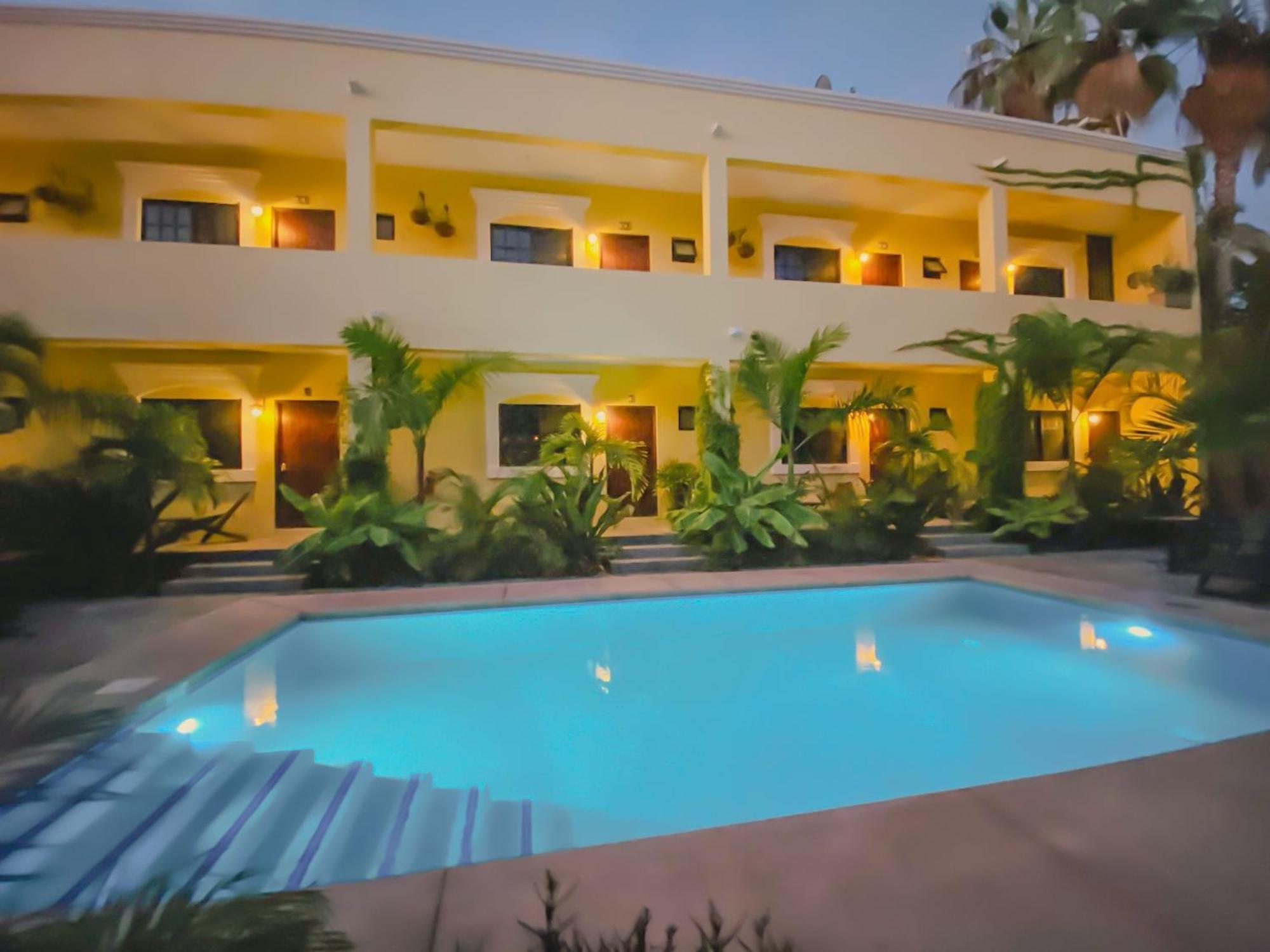 Gallo Azul Hotel, En El Corazon De โทโดส ซานโตส ภายนอก รูปภาพ